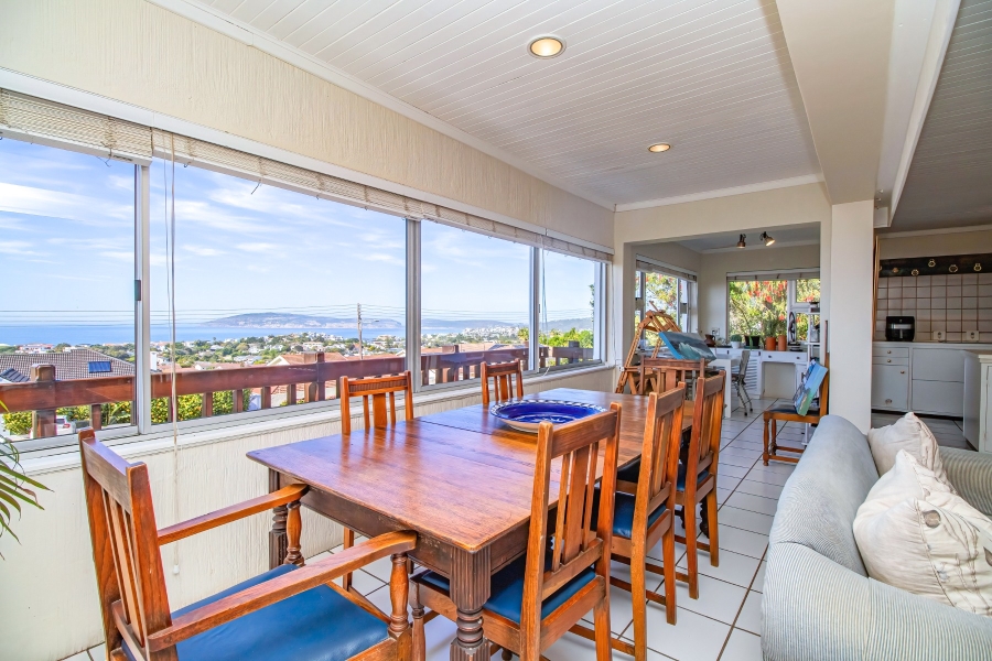 3 Bedroom Property for Sale in Upper Robberg Western Cape